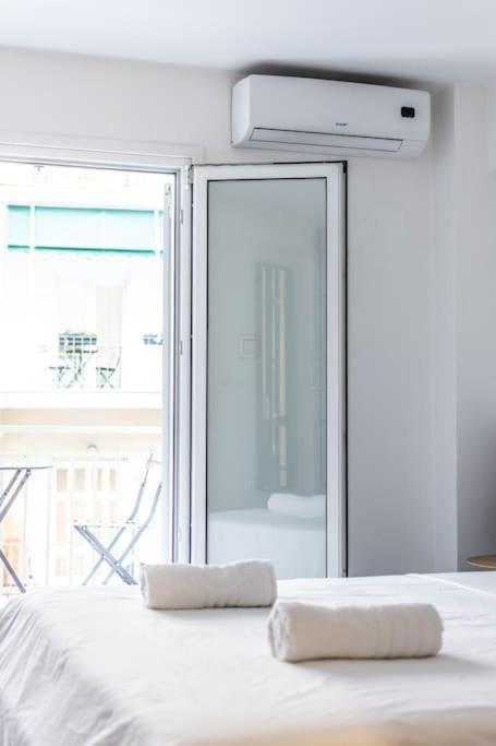 City Stroll Apartment Athens Ngoại thất bức ảnh