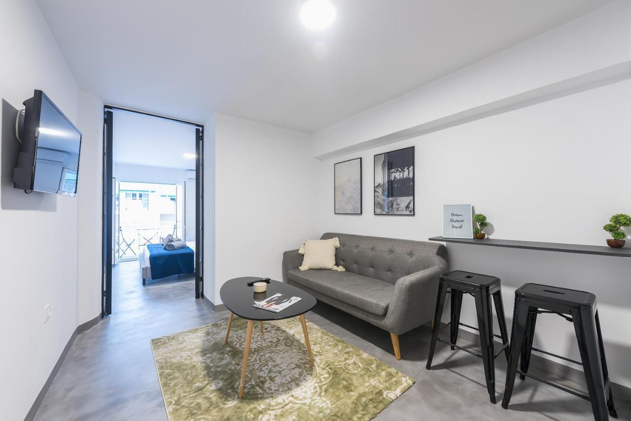 City Stroll Apartment Athens Ngoại thất bức ảnh