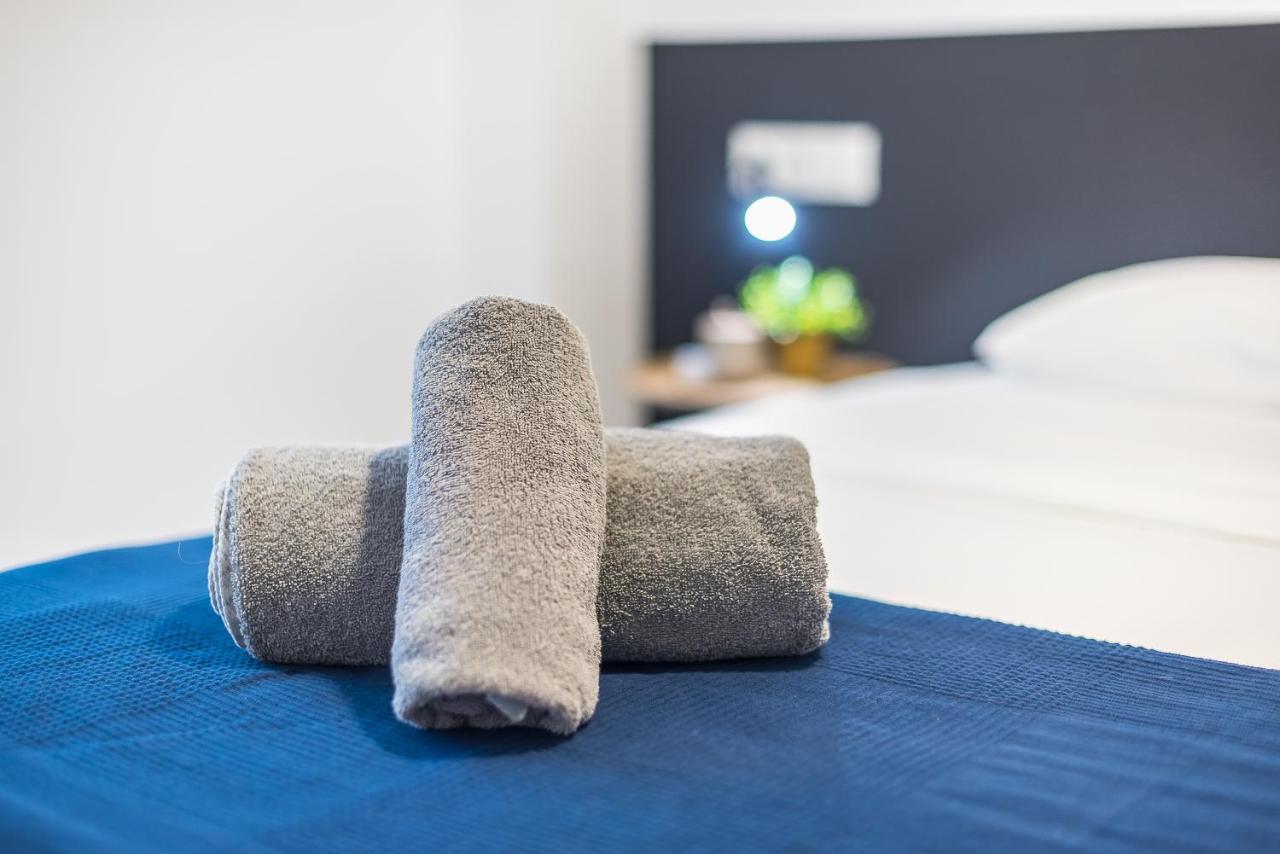 City Stroll Apartment Athens Ngoại thất bức ảnh