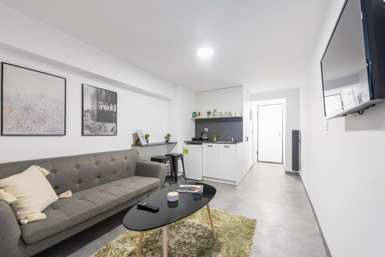 City Stroll Apartment Athens Ngoại thất bức ảnh