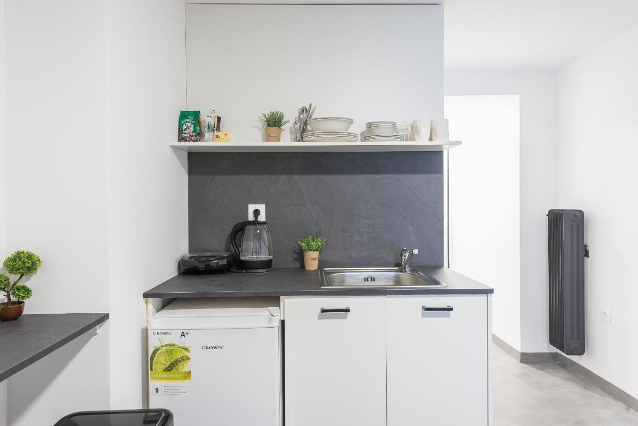 City Stroll Apartment Athens Ngoại thất bức ảnh