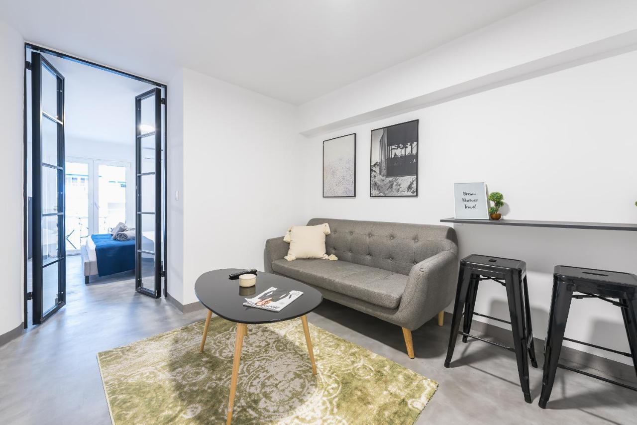 City Stroll Apartment Athens Ngoại thất bức ảnh